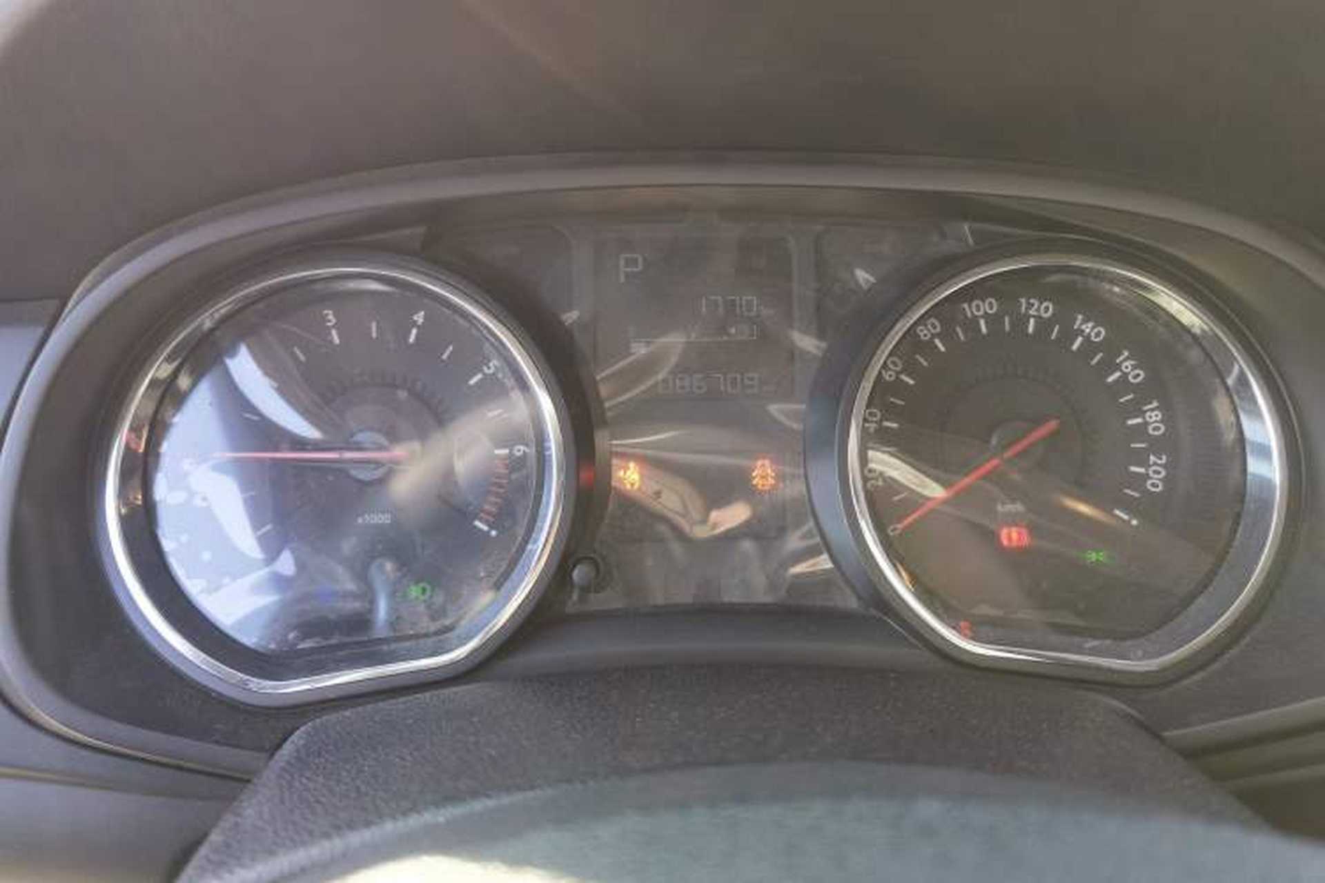 Used Citroen C3-XR 2017 1.6L Automatic Pioneer Model Instrument Cluster