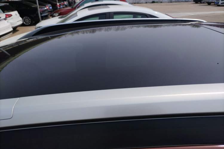 Used Citroen C3-XR 2017 1.6L Automatic Pioneer Model Roof