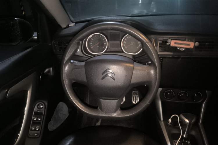 Used Citroen C3-XR 2017 1.6L Automatic Fashion Model Steering Wheel