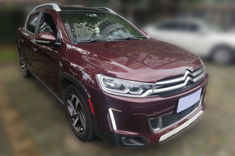 Used Citroen C3-XR 2017 230THP Automatic Smart Version Front Right 45 Deg