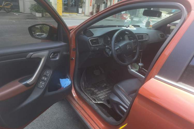 Used Citroen C3-XR 2017 230THP Automatic Smart Version Driver Seat