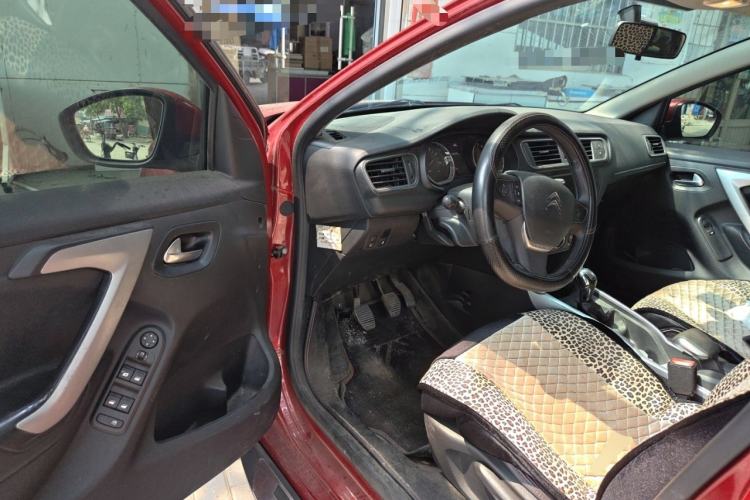 Used Citroen C3-XR 2017 1.6L Manual Pioneer Model Driver Seat