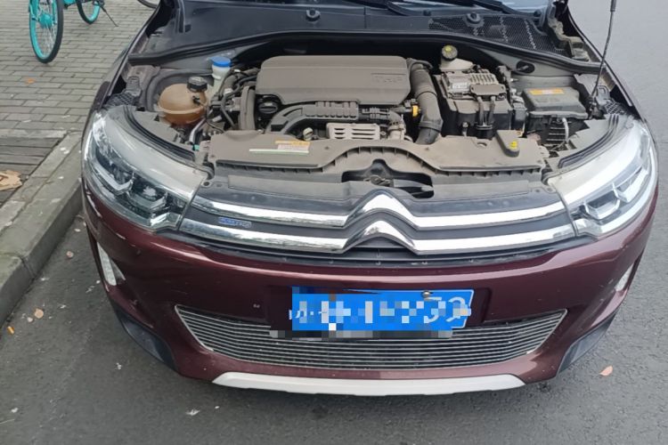 Used Citroen C3-XR 2017 230THP Automatic Pioneer Model Engine Bay