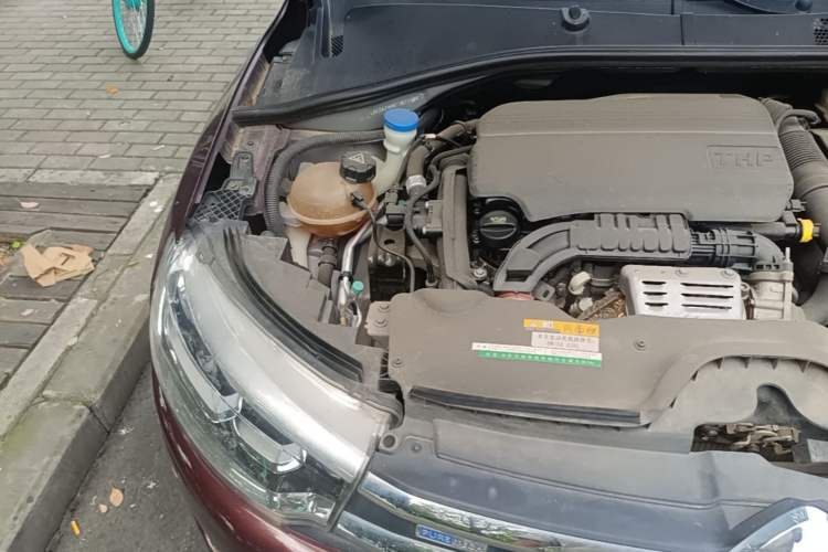 Used Citroen C3-XR 2017 230THP Automatic Pioneer Model Engine Bay Right