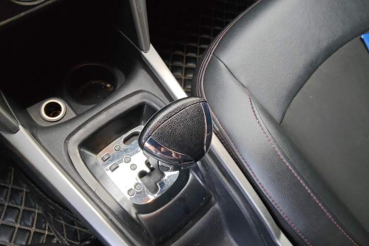 Used Citroen C3-XR 2017 1.6L Automatic Pioneer Model Gear Lever