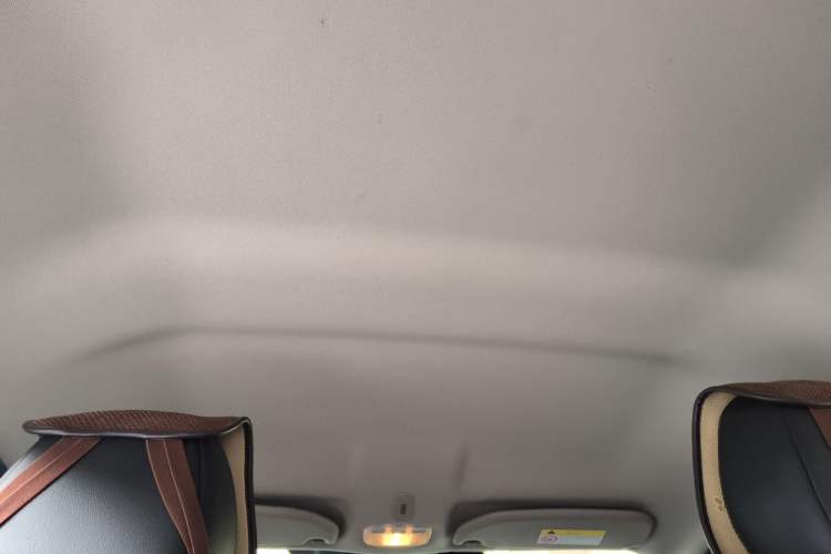Used Citroen C3-XR 2017 1.6L Automatic Pioneer Model Headliner