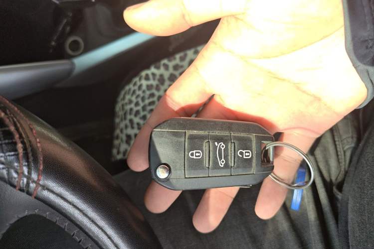 Used Citroen C3-XR 2017 1.6L Manual Pioneer Model Vehicle Key