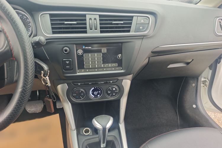 Used Citroen C3-XR 2017 230THP Automatic Pioneer Model Audio And AC Panel