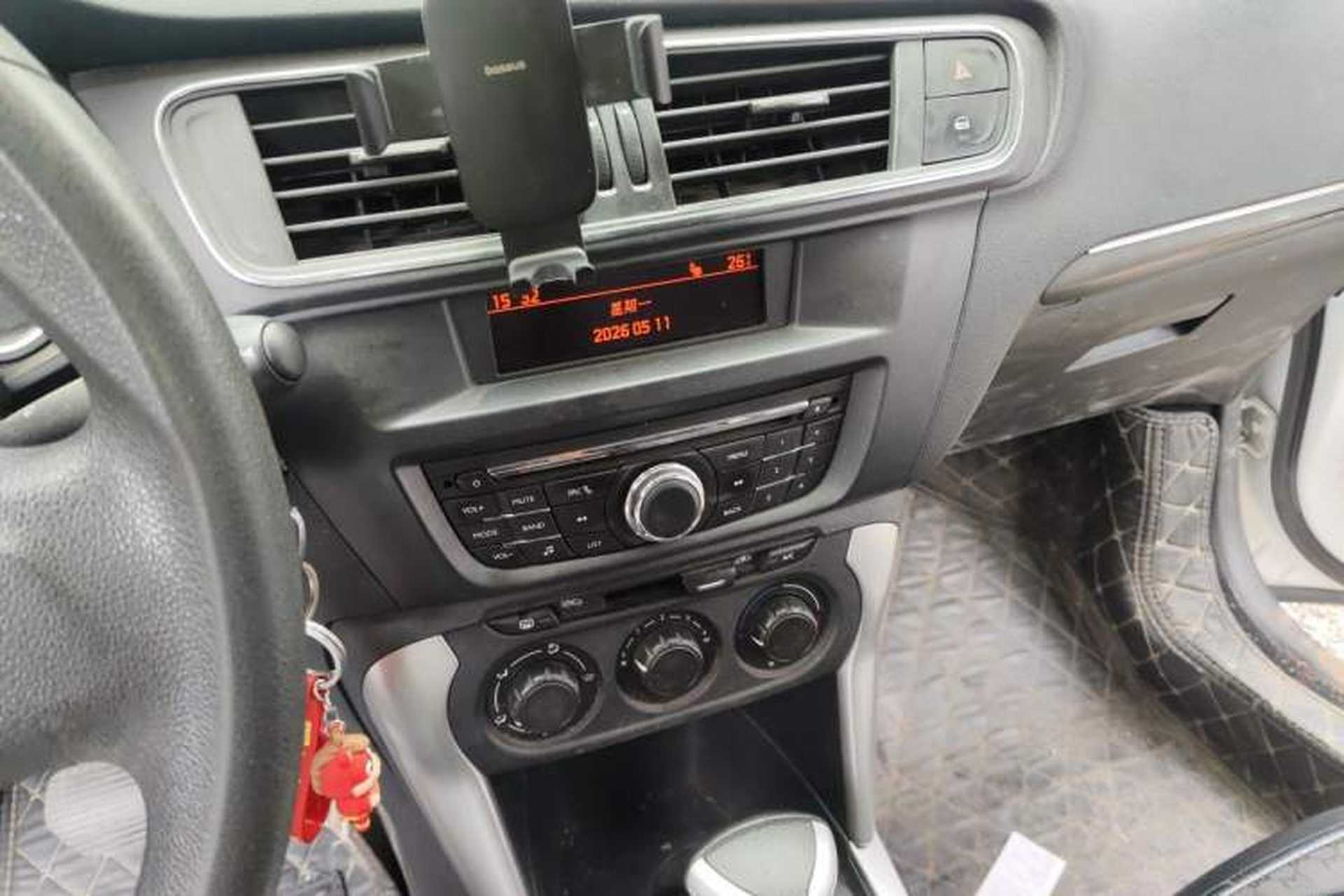Used Citroen C3-XR 2017 1.6L Automatic Fashion Model Audio And AC Panel