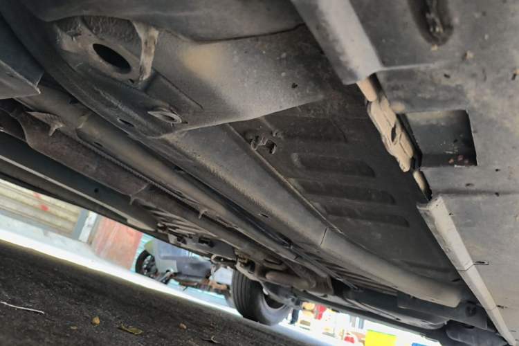 Used Citroen C3-XR 2017 1.6L Manual Pioneer Model Chassis Front Left