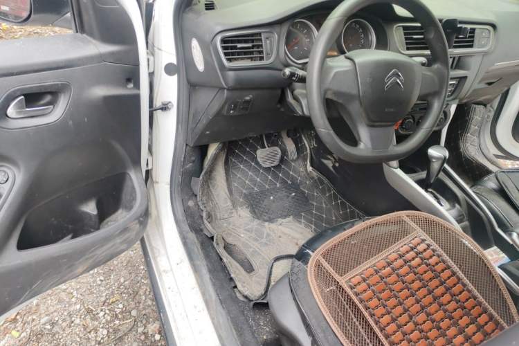 Used Citroen C3-XR 2017 1.6L Automatic Fashion Model Driver Seat
