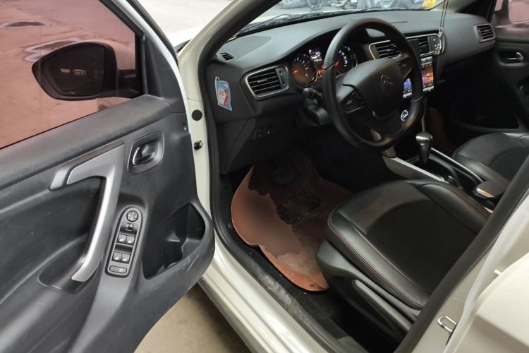 Used Citroen C3-XR 2017 1.6L Automatic Pioneer Model Driver Seat