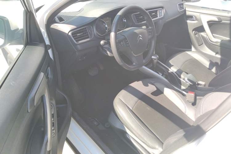 Used Citroen C3-XR 2017 1.6L Automatic Pioneer Model Driver Seat