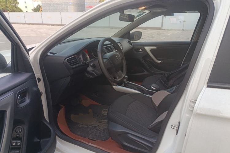 Used Citroen C3-XR 2017 1.6L Automatic Fashion Model Driver Seat