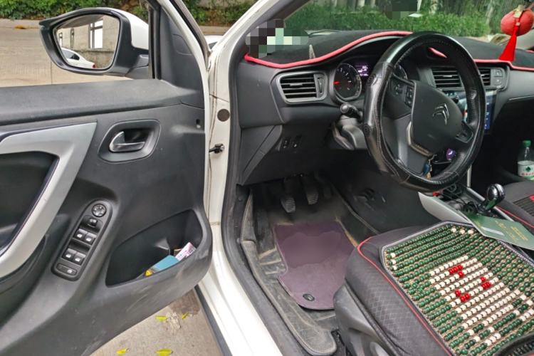 Used Citroen C3-XR 2017 1.6L Manual Pioneer Model Driver Seat