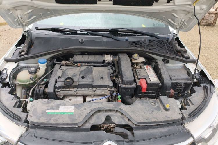 Used Citroen C3-XR 2017 1.6L Manual Pioneer Model Engine Bay