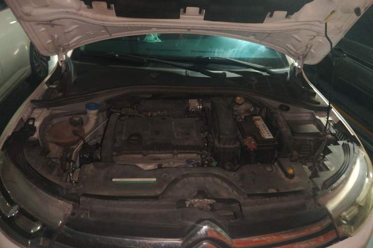 Used Citroen C3-XR 2017 1.6L Automatic Pioneer Model Engine Bay