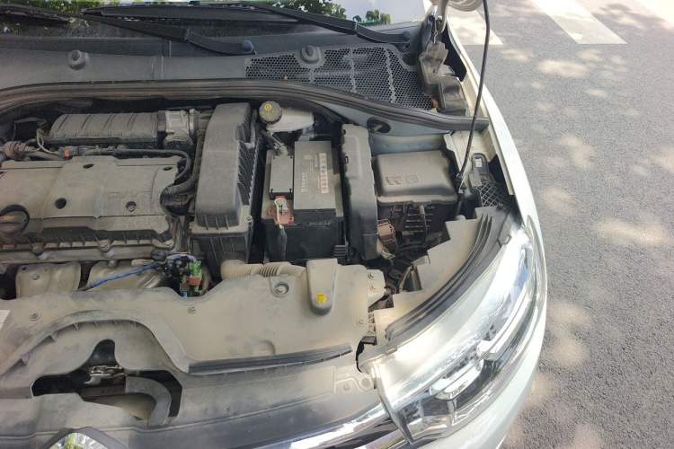 Used Citroen C3-XR 2017 1.6L Automatic Fashion Model Engine Bay Left