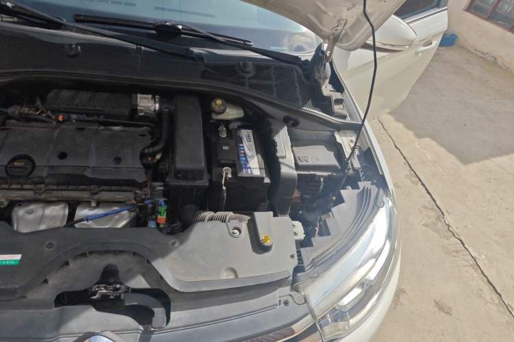 Used Citroen C3-XR 2017 1.6L Manual Pioneer Model Engine Bay Left