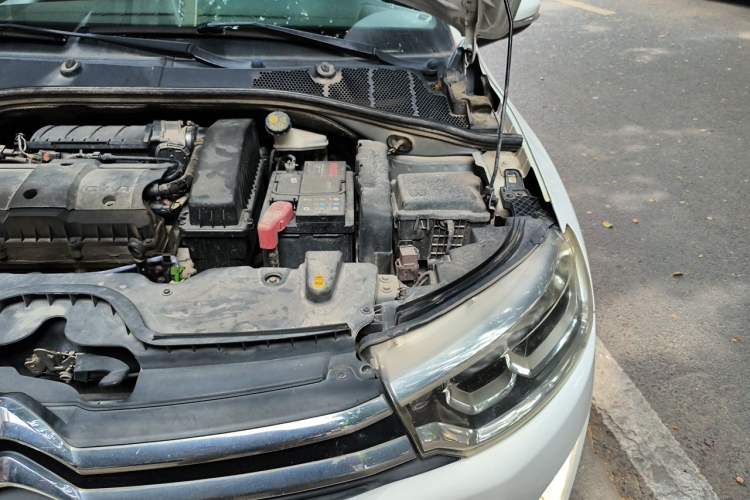 Used Citroen C3-XR 2017 1.6L Manual Pioneer Model Engine Bay Left