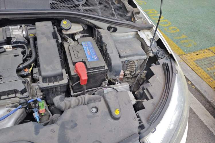Used Citroen C3-XR 2017 1.6L Automatic Fashion Model Engine Bay Left