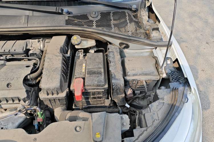 Used Citroen C3-XR 2017 1.6L Automatic Fashion Model Engine Bay Left