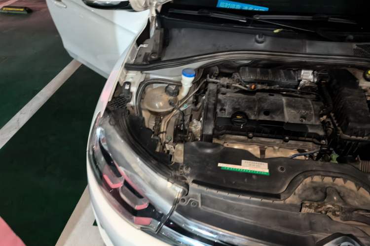 Used Citroen C3-XR 2017 1.6L Automatic Pioneer Model Engine Bay Right