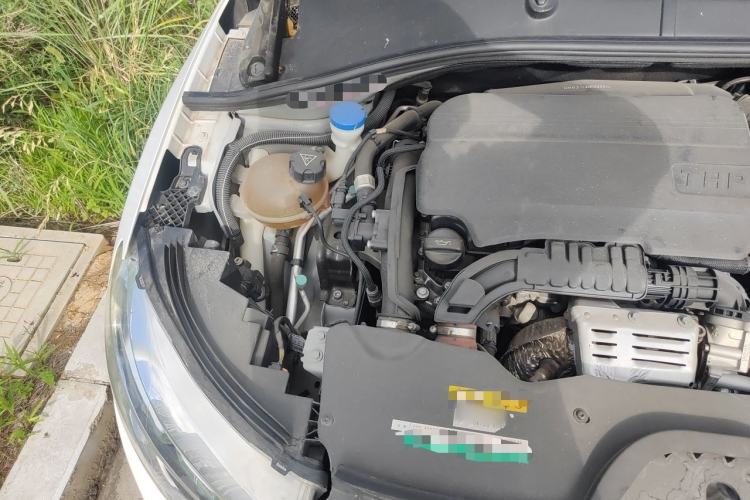 Used Citroen C3-XR 2017 230THP Automatic Smart Version Engine Bay Right