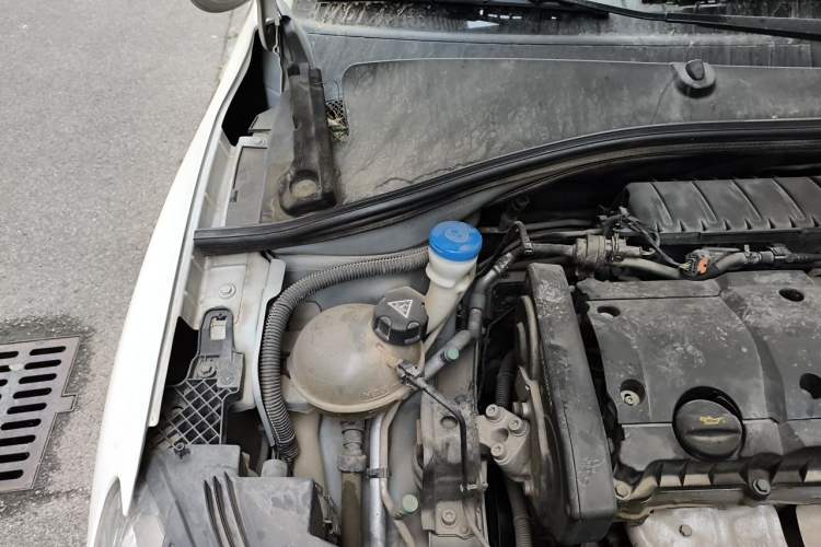 Used Citroen C3-XR 2017 1.6L Automatic Pioneer Model Engine Bay Right