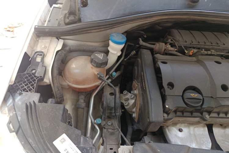 Used Citroen C3-XR 2017 1.6L Automatic Pioneer Model Engine Bay Right