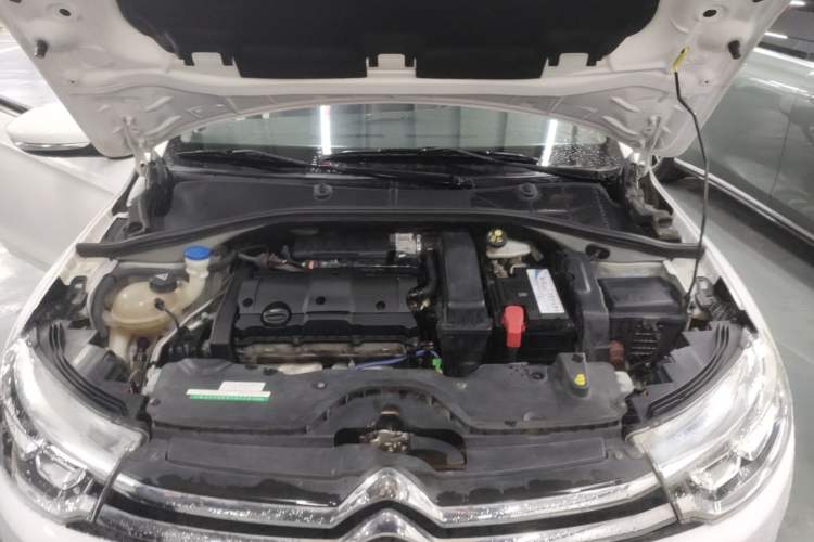 Used Citroen C3-XR 2017 1.6L Manual Pioneer Model Engine Bay