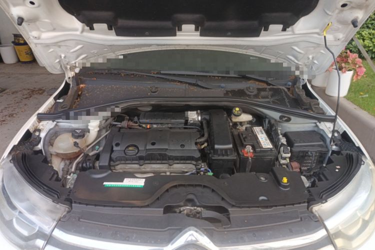 Used Citroen C3-XR 2017 1.6L Automatic Fashion Model Engine Bay