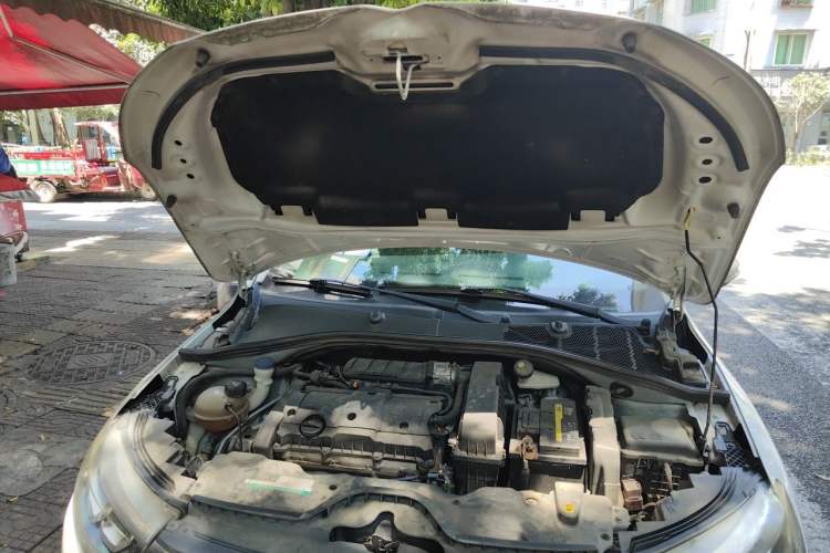 Used Citroen C3-XR 2017 1.6L Automatic Pioneer Model Engine Bay