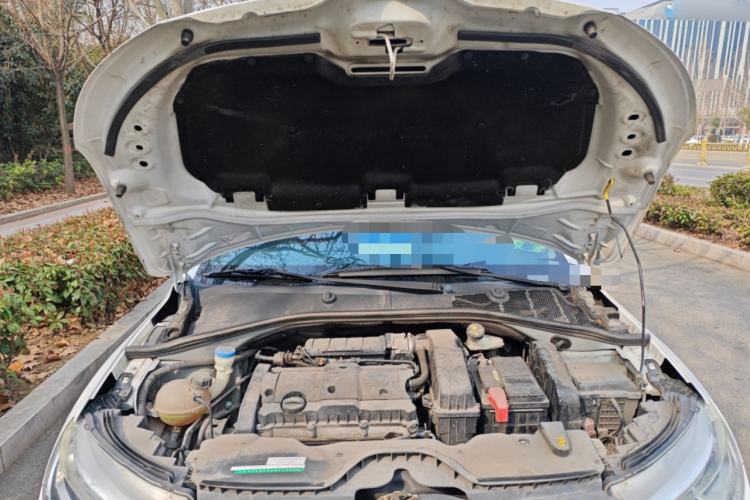 Used Citroen C3-XR 2017 1.6L Automatic Fashion Model Engine Bay