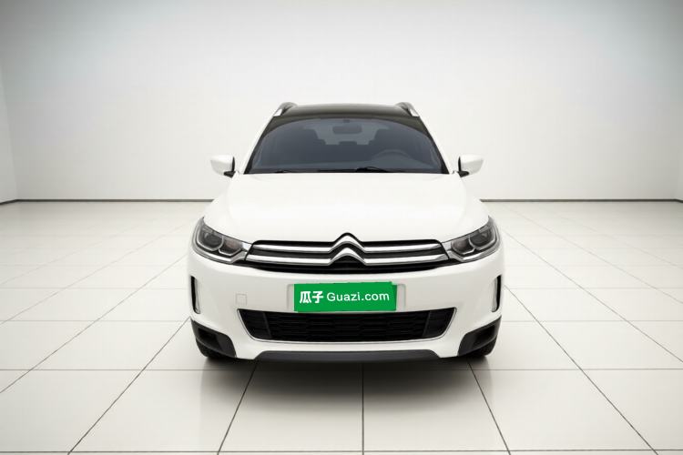 Used Citroen C3-XR 2017 1.6L Manual Fashion Model Exterior 1