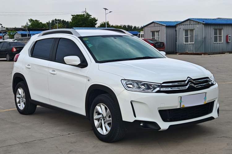 Used Citroen C3-XR 2017 1.6L Automatic Fashion Model Exterior 2