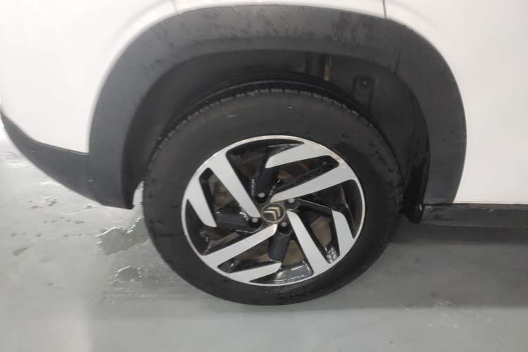 Used Citroen C3-XR 2017 1.6L Manual Pioneer Model Exterior 5