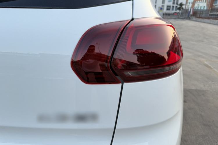 Used Citroen C3-XR 2017 1.6L Automatic Pioneer Model Exterior 6