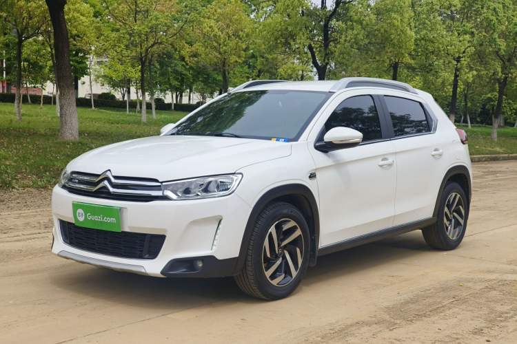 Used Citroen C3-XR 2017 230THP Automatic Pioneer Model Guazi used car, China used car export, Used car for sale, Used cars, Cheapest cars for sale