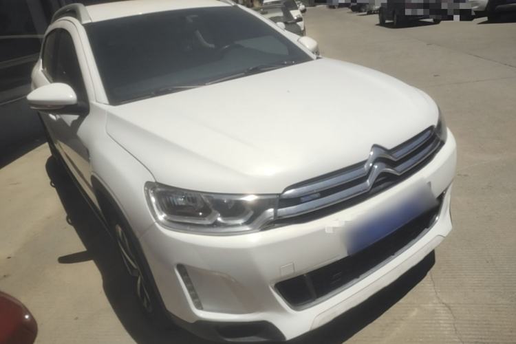 Used Citroen C3-XR 2017 230THP Manual Pioneer Edition Front Right 45 Deg