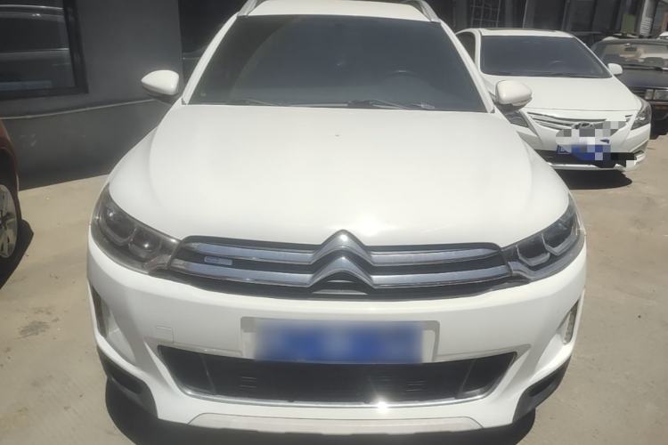 Used Citroen C3-XR 2017 230THP Manual Pioneer Edition Front