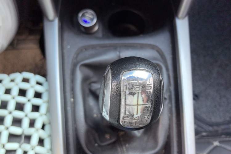 Used Citroen C3-XR 2017 1.6L Manual Pioneer Model Gear Lever