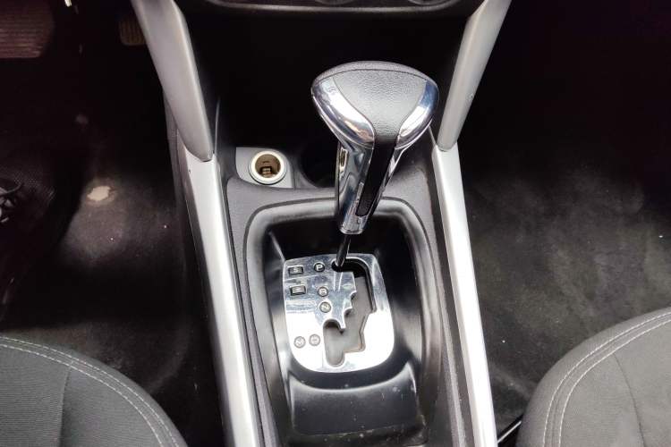 Used Citroen C3-XR 2017 1.6L Automatic Fashion Model Gear Lever