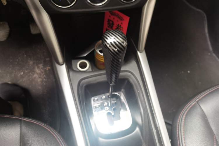 Used Citroen C3-XR 2017 230THP Automatic Pioneer Model Gear Lever