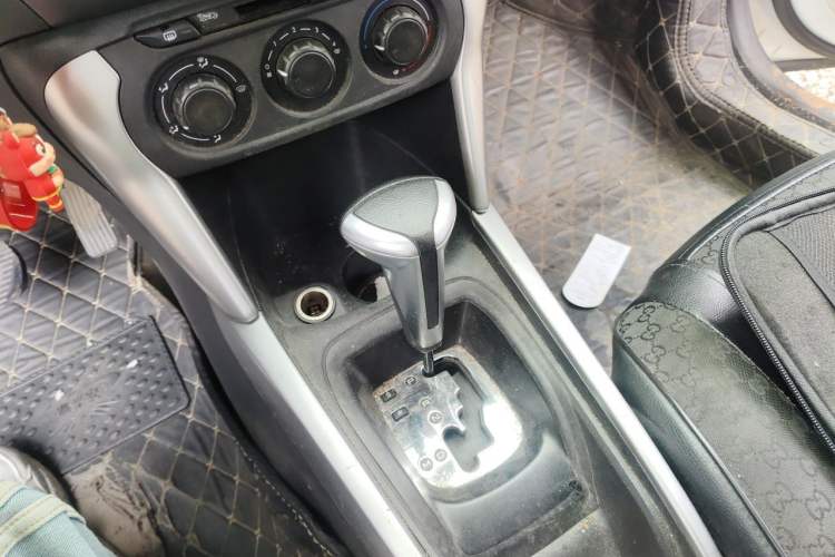 Used Citroen C3-XR 2017 1.6L Automatic Fashion Model Gear Lever