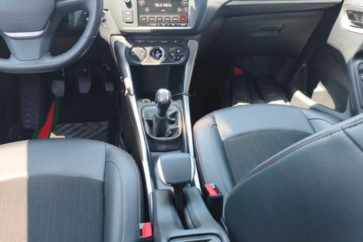 Used Citroen C3-XR 2017 1.6L Manual Pioneer Model Gear Lever