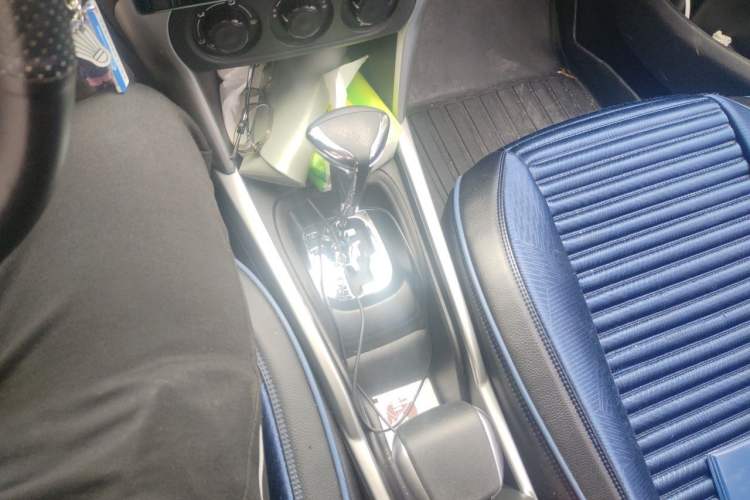 Used Citroen C3-XR 2017 1.6L Automatic Fashion Model Gear Lever