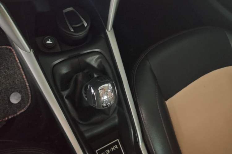 Used Citroen C3-XR 2017 1.6L Manual Pioneer Model Gear Lever