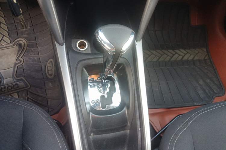 Used Citroen C3-XR 2017 1.6L Automatic Fashion Model Gear Lever