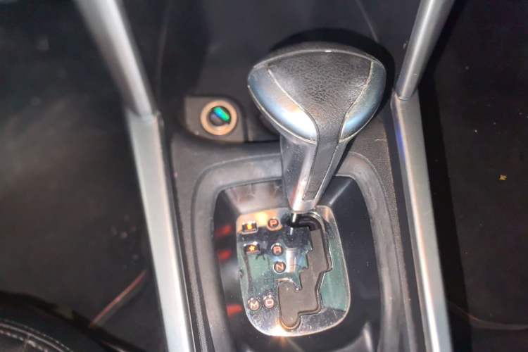 Used Citroen C3-XR 2017 1.6L Automatic Fashion Model Gear Lever